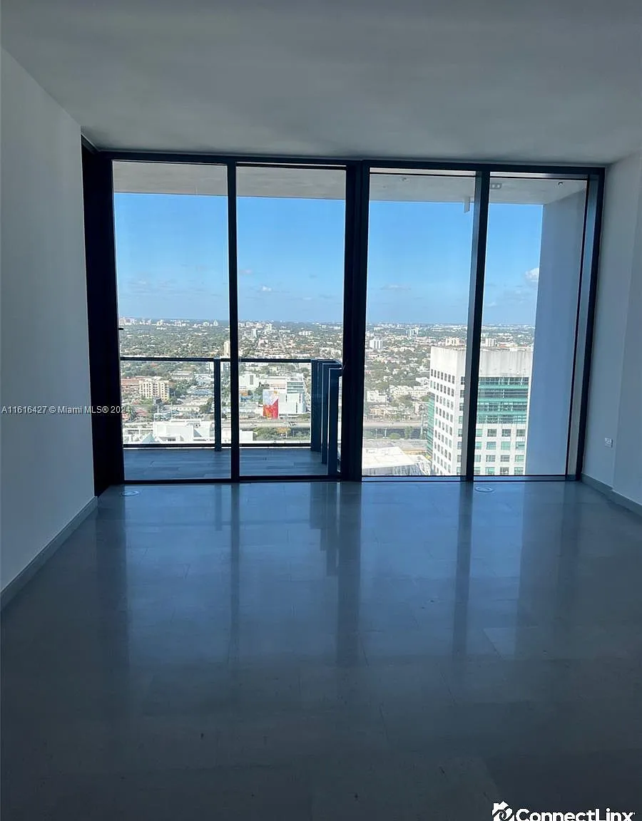 1 bed, 1.0 bath, $4,599 — Photo 3