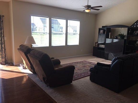 5th image of 4273 Blue Springs Dr