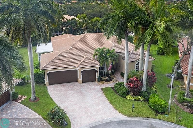 1st image of 4965 NW 108th Ter