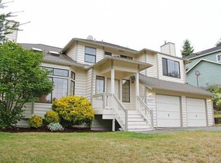 6928 119th Pl SE, Newcastle, WA 98056