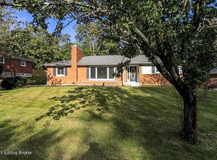 7315 Arrowwood Rd, Graymoor Devondale, KY 40222