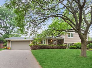 3403 E 126th St, Burnsville, MN 55337