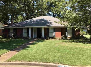 6120 Courtney Cv, Jackson, MS 39211