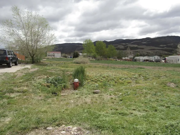 4484 N Wagon Wheel Dr, Enoch, UT 84721