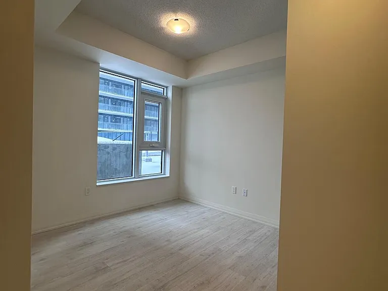 8960 Jane St #709 — Photo 23