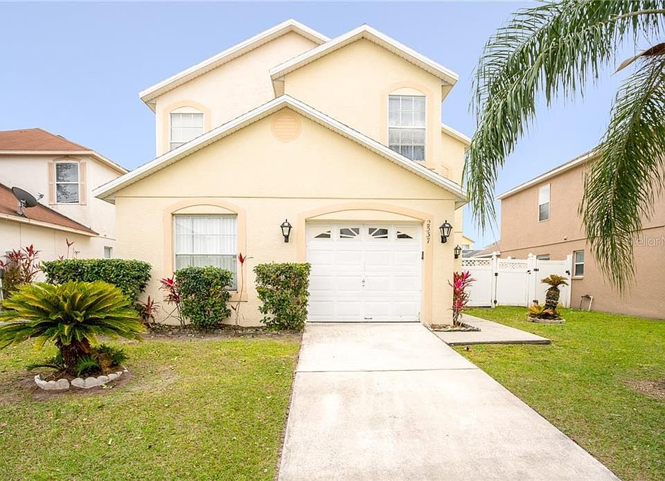 1st image of 2537 Hamlet Ln