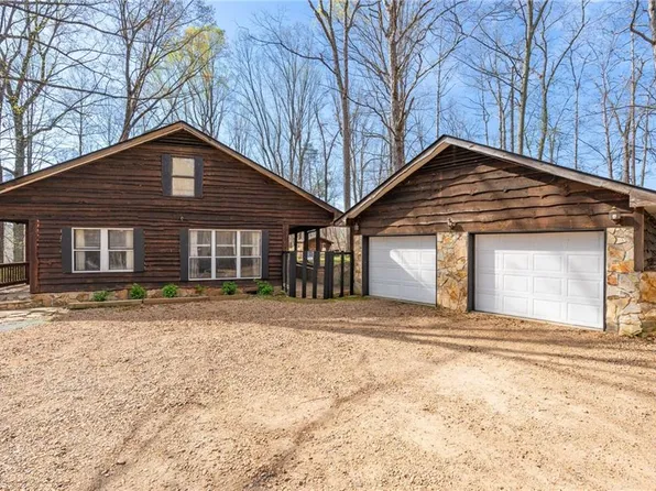 236 Jacobs Creek Rd, Madison, NC 27025