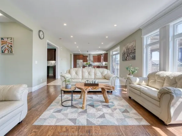 525 Maguire St, Windsor, ON N9E 0A6