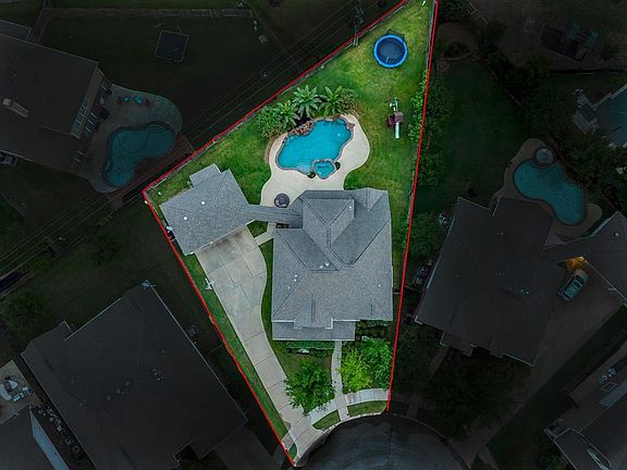 3rd image of 4402 Stanville Dr