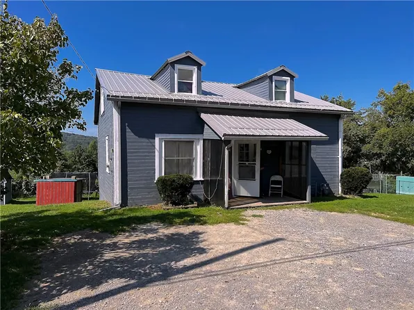 14739 Baldwin St, Meadville, PA 16335