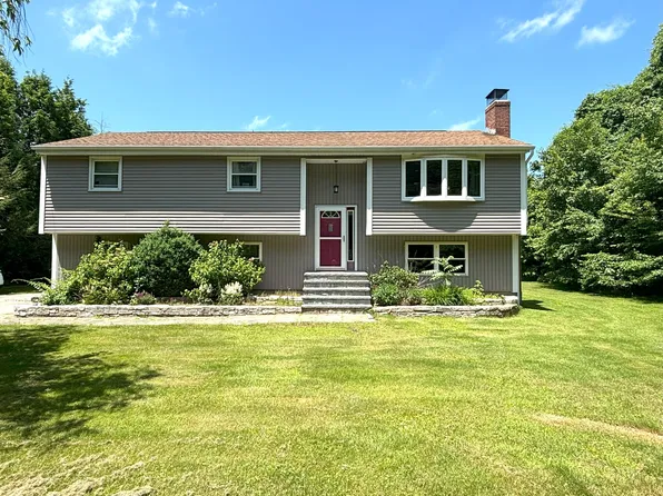 484 Middletown Road, Colchester, CT 06415