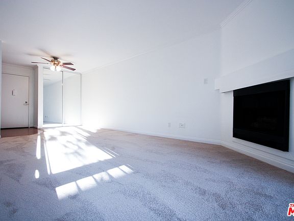 4th image of Burbank Blvd #203