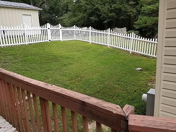 5th image of 663 Truman Dr