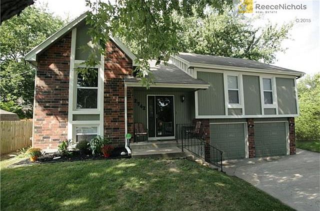 1st image of 2742 S 54th St