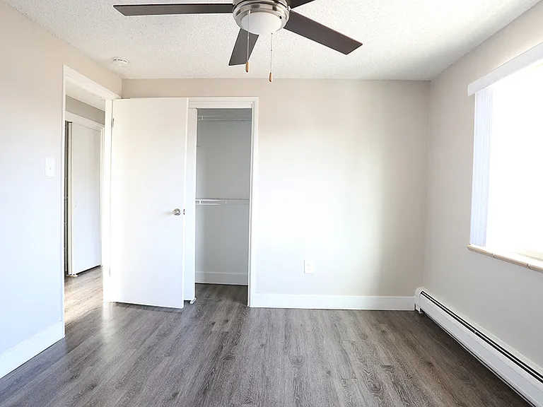 South Washington St Apts — Photo 66