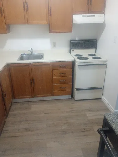 2 York St N #301 Photo 1