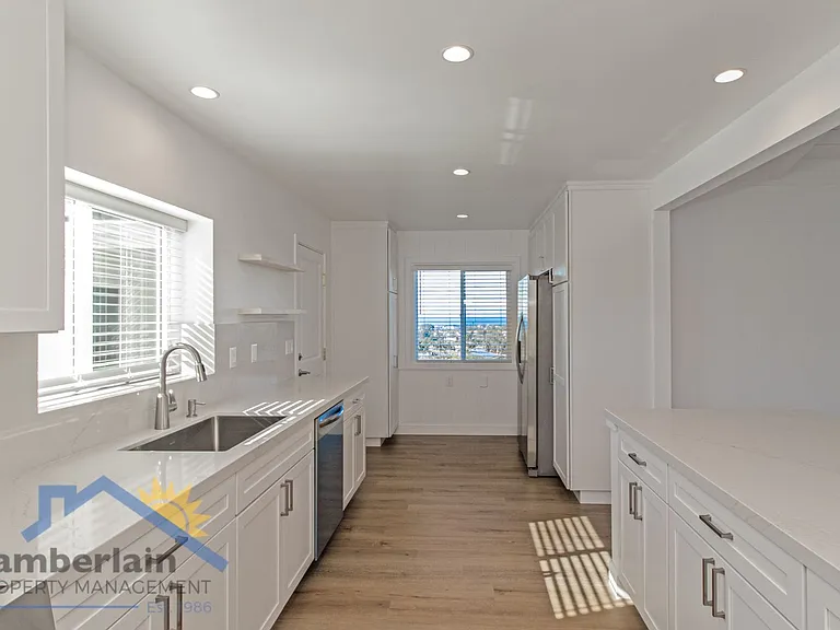 4033 Skyline Rd — Photo 9