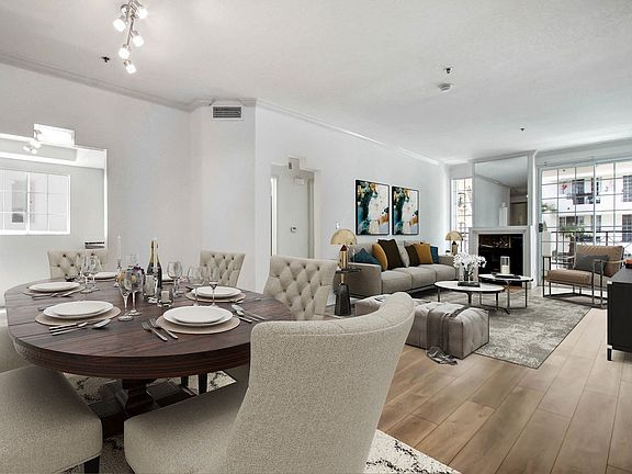 4th image of 310 S Swall Dr #Penthouse 4