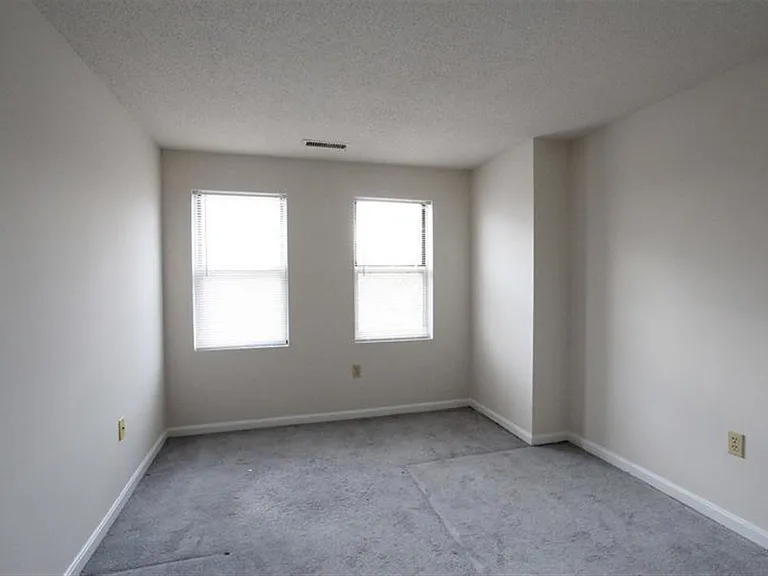 187 Beacon St #1 — Photo 4