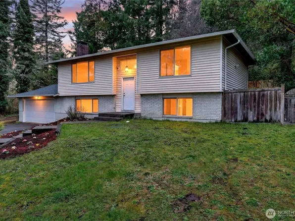 28 Madrona Place, Dupont, WA 98327