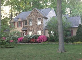 121 Beechwood Ter, Pottstown, PA 19465