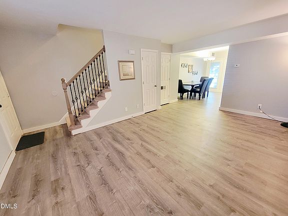 4th image of 4701 Blue Bird Ct