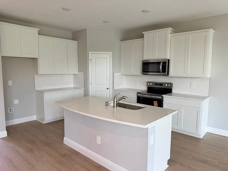 32546 Rosepine Blvd — Photo 7