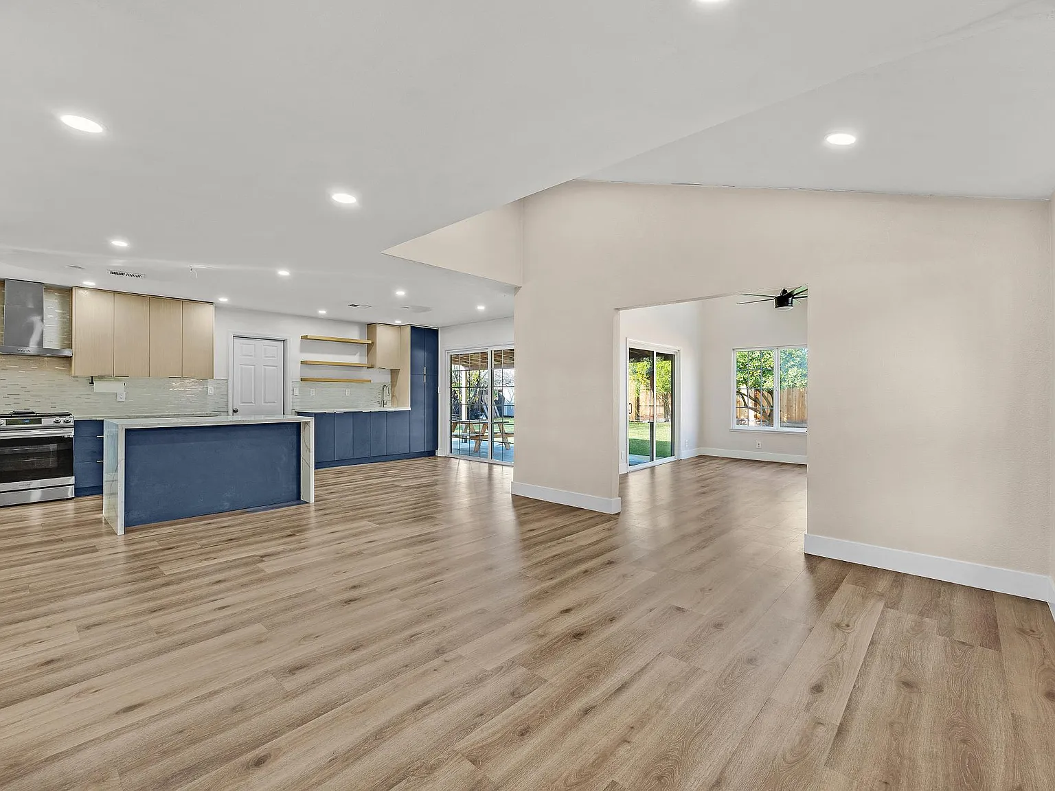 36287 Indian Wells Dr — Photo 3