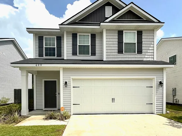 600 Brightleaf Cir, Hinesville, GA