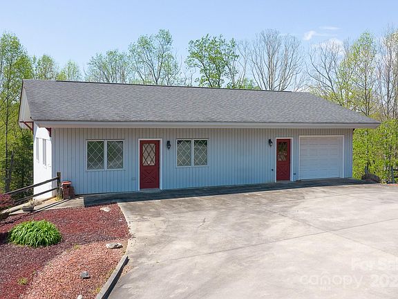 5th image of 2466 Sweetbriar Cir