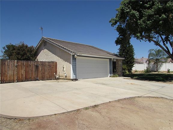 4th image of 28224 Bay Ave