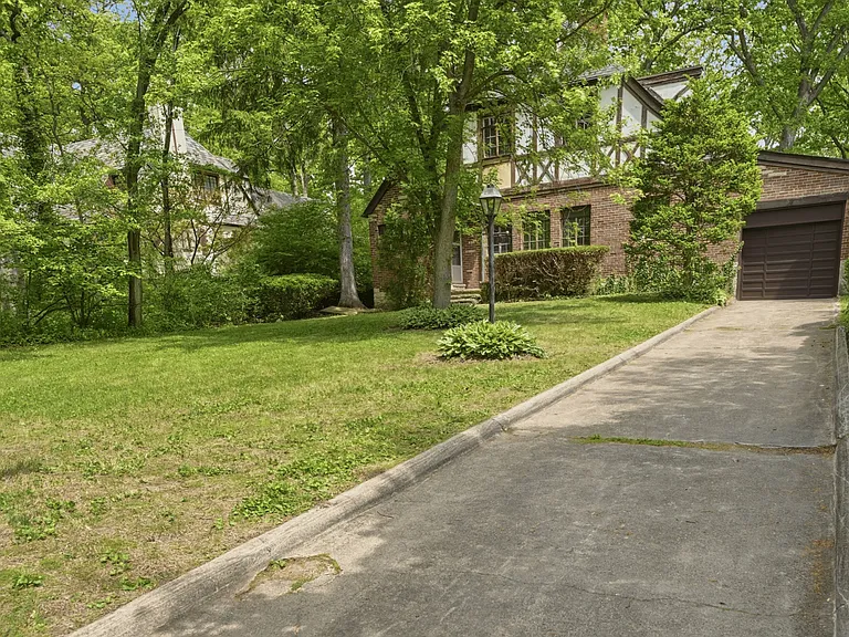 3107 Dato Ave — Photo 44