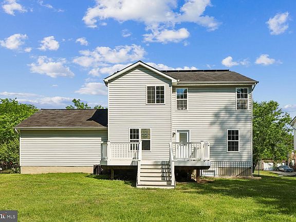 2nd image of 14207 Kathleen Ln