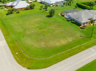 163 SW Hawthorne Cir, Pt Saint Lucie, FL 34953