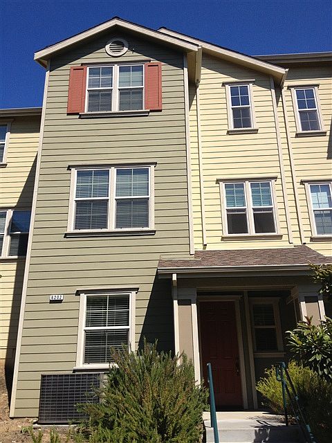 1st image of 6202 Boulder Ln