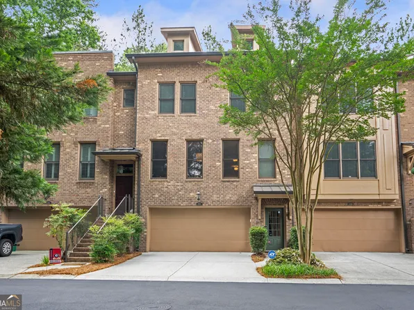 3344 Chestnut Woods Cir, Doraville, GA 30340