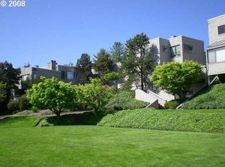 5858 SW Riveridge Ln APT 3, Portland, OR 97239