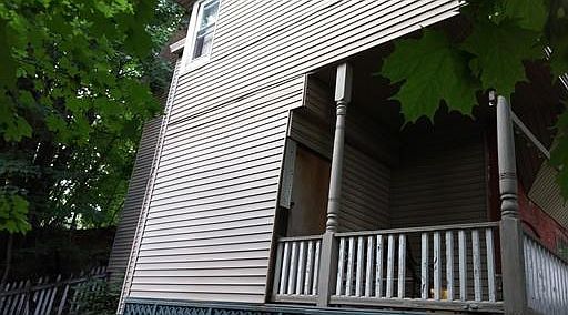 2nd image of 4 Lawrence St