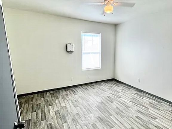 5th image of 601 Avondale Ave #4