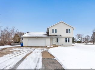 1968 Trenton Ln, Green Bay, WI 54313