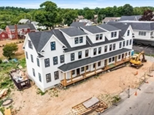 6 Macdonald Ter #A, Scituate, MA 02066