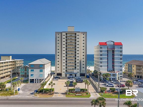 3rd image of 1051 W Beach Blvd #3-B