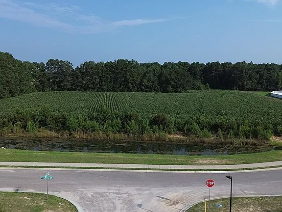 4th image of 1621 Highway 9