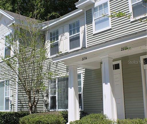 3rd image of 2234 Golden Oak Ln