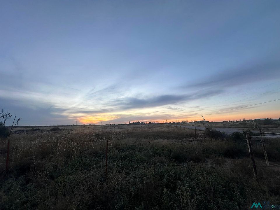 1st image of 25 Sun Country Dr