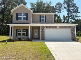 853 Southerland Peak Dr, Raeford, NC 28376