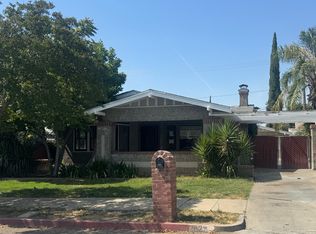 292 E Oak Ave, Porterville, CA 93257