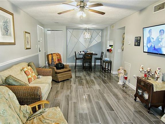 2nd image of 3254 S Semoran Blvd #1