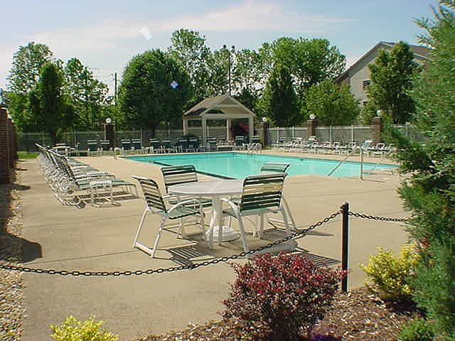 1st image of 8720 Yardley Ct APT 305