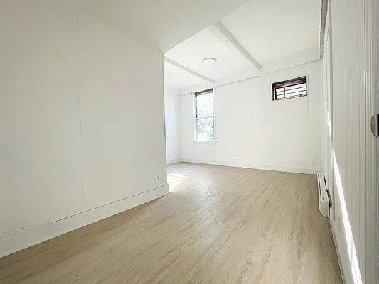 Rented by Corcoran | media 25